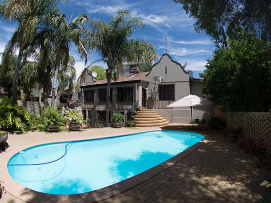 6 Bedroom Property for Sale in Upington Northern Cape